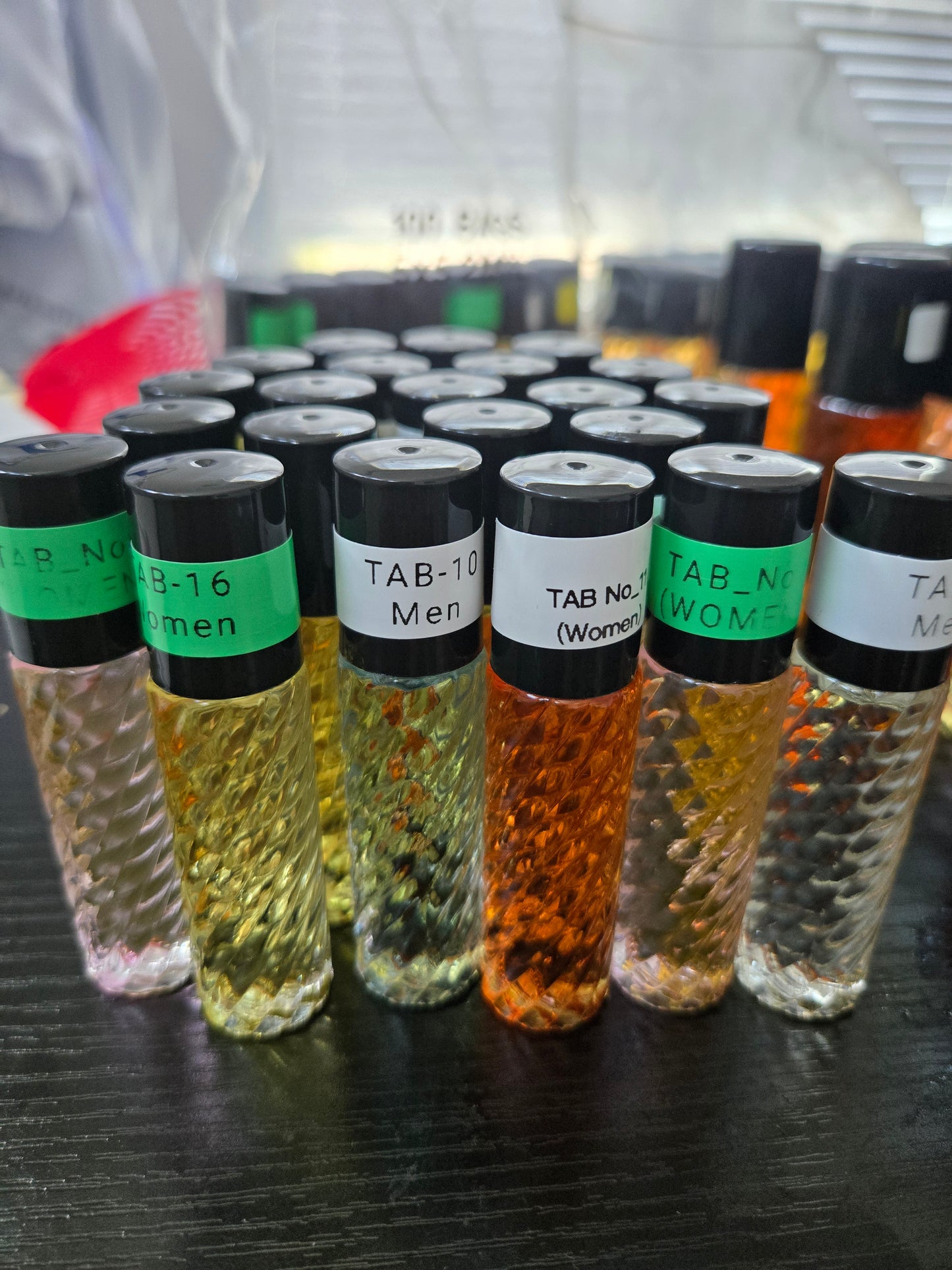 Perfume oil